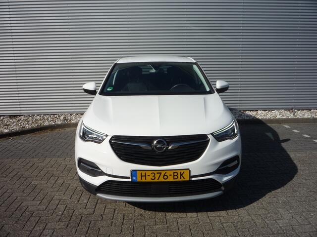 Opel Grandland X 1.2 Turbo (130Pk) Bus. Executive Navi El. Achterklep Géén Afleve