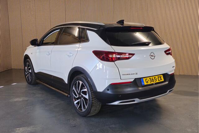 Opel Grandland X 1.2 Turbo Ultimate - Apple Carplay/Android Auto - Stoelverwarming voor en achter - Stoelventilatie - Stuurverwarming - Parelmoer - Leder - Trekhaak - 19' - Denon premium soundsystem