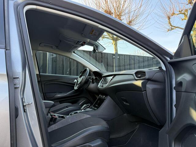 Opel Grandland X 1.6 Turbo Hybrid Business Edition Camera