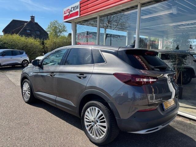 Opel Grandland X 1.2 Turbo Innovation, Clima, Cruise, Carplay, Navi