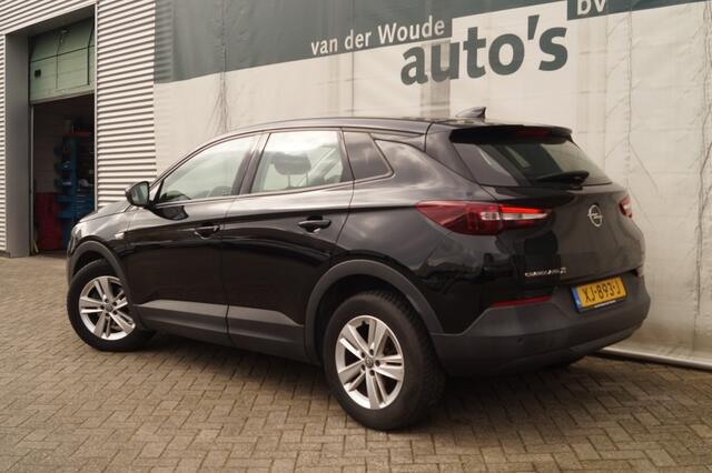 Opel Grandland X 1.2 Turbo 130pk Automaat Online Edition -NAVI-PDC-