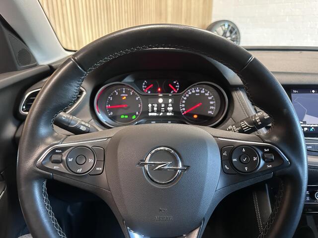 Opel Grandland X 1.2 Turbo Business Executive
