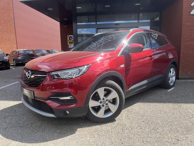 Opel Grandland X 1.6 Turbo Hybrid Business Elegance // FULL LED // KEYLESS // NAVI+CARPLAY // CAMERA+SENSOREN // ELEK. ACHTERKLEP // STOELVERWARMING //