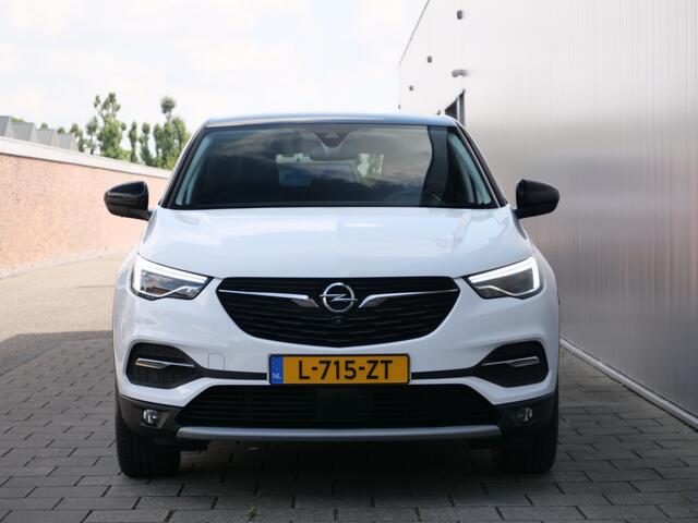Opel Grandland X 1.2 130pk Turbo Innovation Leder / Stoelkoeling / Winterpakket / Navigatie / Camera