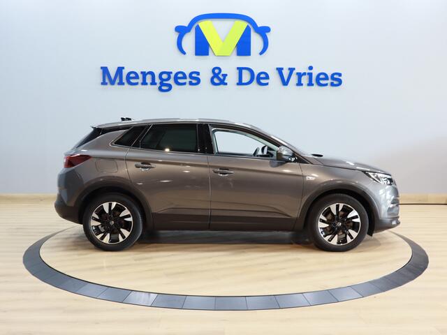 Opel Grandland X 1.2 Turbo Innovation Airco ECC | Panorama | Trekhaak | Cruise Control | Camera | Apple Carplay Android Auto | Isofix |