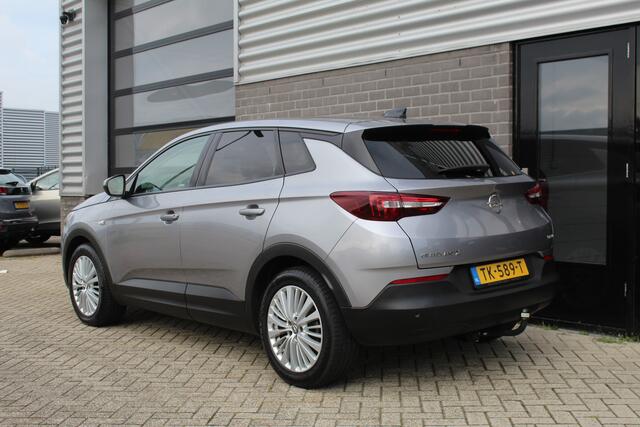 Opel Grandland X 1.2 Turbo Online Edition / Carplay / Clima / Trekhaak