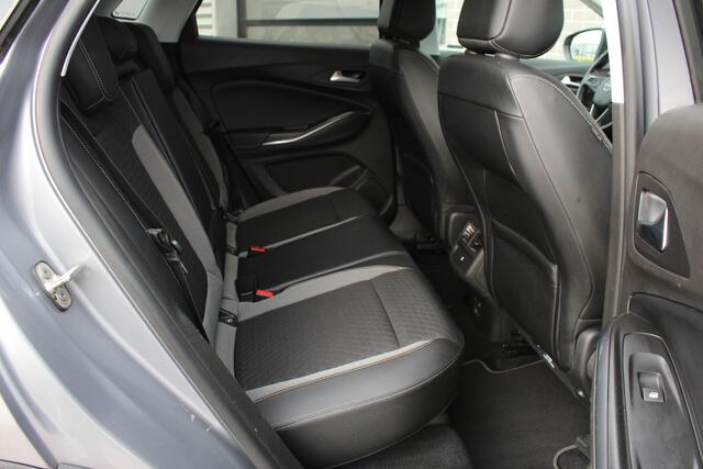 Opel Grandland X 1.2 Turbo Online Edition / Carplay / Clima / Trekhaak