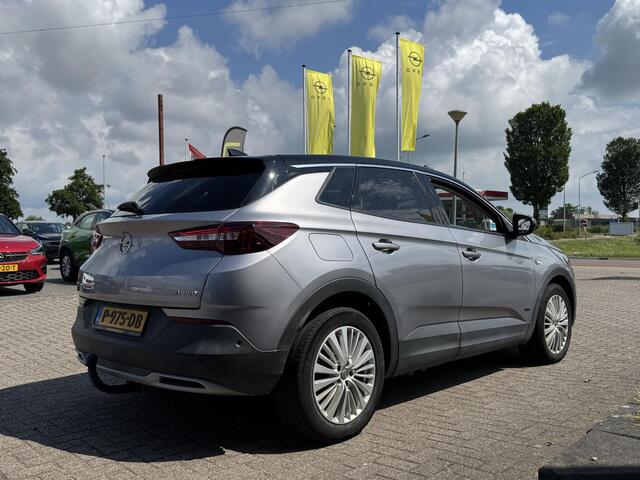 Opel Grandland X 1.6 Turbo Hybrid Innovation 225 pk Hybrid automaat | Afneembare trekhaak | Climate | Carplay | Camera | all season | 2x lader