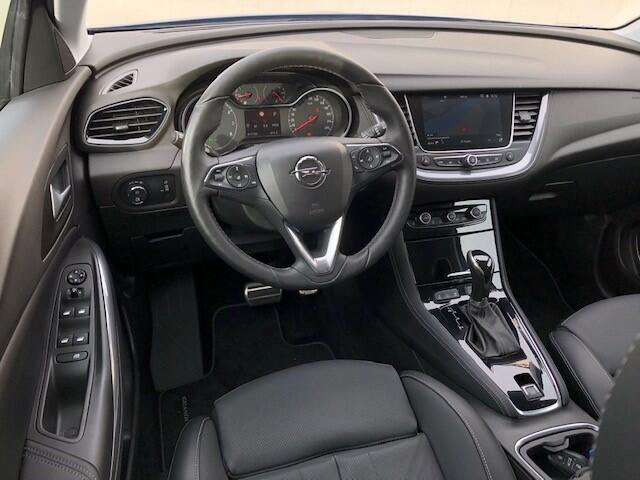 Opel Grandland X 1.6 Turbo Ultimate Automaat met Navi/Camera, Leer, Trekhaak, 19inch, Denon Sound