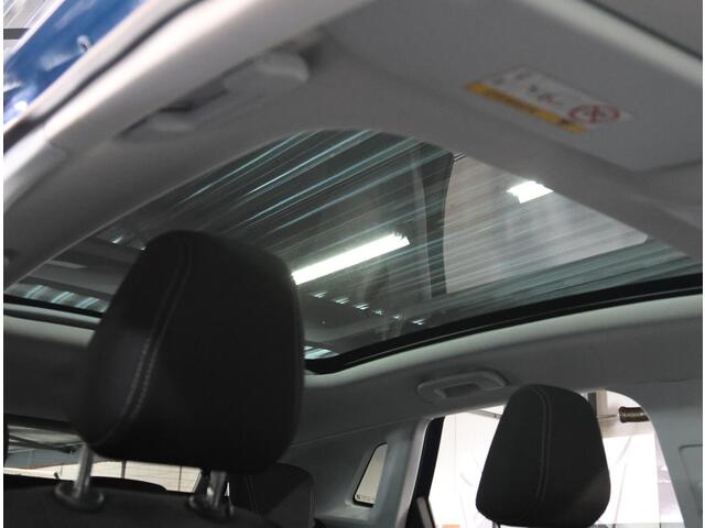 Opel Grandland X 130PK Turbo Edition | AppleCarPlay/AndroidAuto | Panoramadak | Navigatie | Cruise Control | Climate Control | LED | Armsteun | Parkeersensoren | Isofix | Privacy Glass |