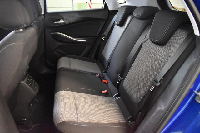 Opel Grandland X 1.2 TURBO BUSINESS EDITION NAVI/CARPLAY/PDC