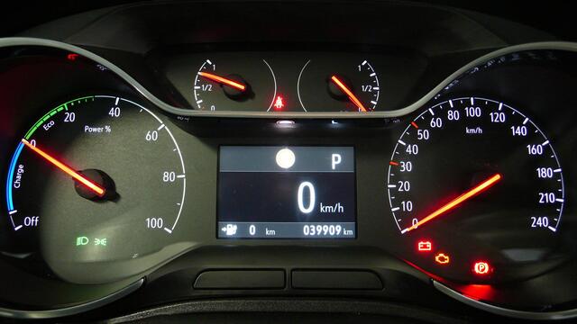 Opel Grandland X 1.6 Turbo Hybrid4 Innovation | PHEV