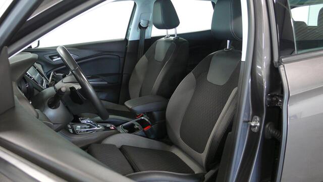 Opel Grandland X 1.6 Turbo Hybrid4 Innovation | PHEV