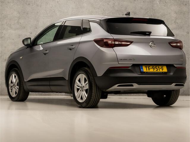 Opel Grandland X 1.2 Turbo Sport (APPLE CARPLAY, GROOT NAVI, LEDER, CLIMATE, SPORTSTOELEN, KEYLESS, LANE ASSIST, PARKEERSENSOREN, NIEUWSTAAT)
