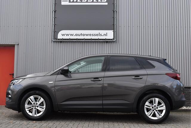 Opel Grandland X 1.2 Turbo Edition Navi, PDC, Cruise, Carplay, Trekhaak