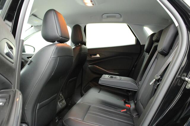 Opel Grandland X 1.2 Turbo Business Exec. | Leder / Blind Spot / Keyless / Navi Full Map / Climate / PDC v&a