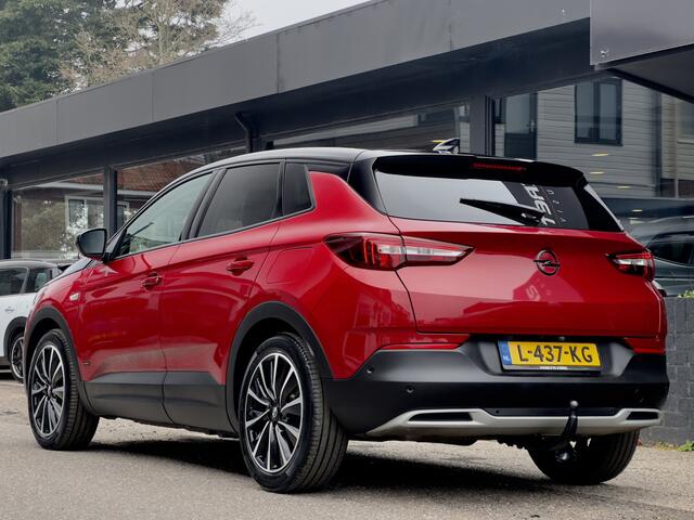 Opel Grandland X 1.6 TURBO AUT8 HYBRID4 ULTIMATE 72D.KM 200PK LEDER NAVI CAMERA APPLE-CARPLAY LED 19 INCH-LMV PDC