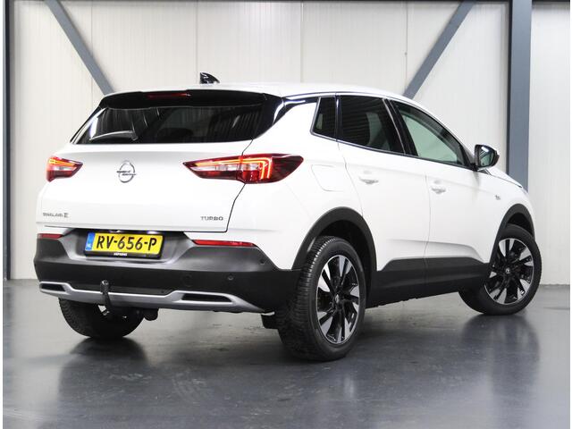 Opel Grandland X 1.2 130PK Turbo Innovation | AppleCarPlay/AndroidAuto | Navigatie | Cruise Control | Keyless | LEER | Stoelkoeling/Stoel/Voorruitverwarming | FULL LED | 360'Camera | Trekhaak | Isofix | Privacy Glass |