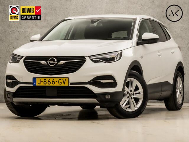 Opel Grandland X 1.2 Turbo Sport (APPLE CARPLAY, GROOT NAVI, LEDER, CLIMATE, CAMERA, LED KOPLAMPEN, SPORTSTOELEN, TREKHAAK, LANE ASSIST, NIEUWE APK, NIEUWSTAAT)