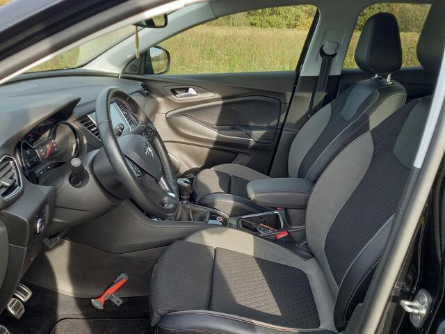 Opel Grandland X 1.2 Turbo Business Executive