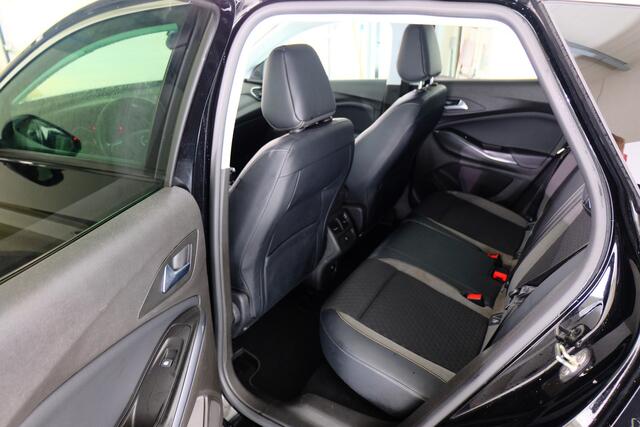 Opel Grandland X 1.2 Turbo Innovation | TREKHAAK | CAMERA | CARPLAY |