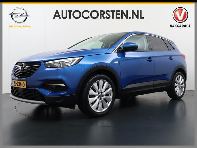 Opel Grandland X T131pk Navi Trekhaak Executive Dual-Ecc Apple Carplay Android PDC-a+v Park-Assist Distr.-Riem bij 61.000km vervangen Chroompakket Priv.Glass Volledig dealer onderhouden, laatste beurt bij 61.000km 1400kg trekvermogen. EURO6