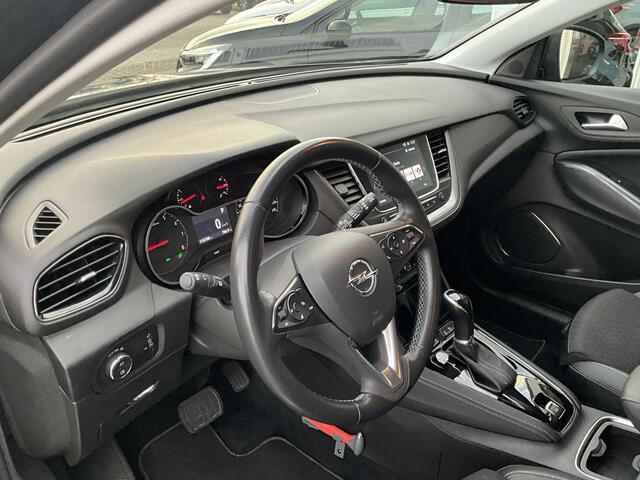 Opel Grandland X 1.2 Turbo Business Executive