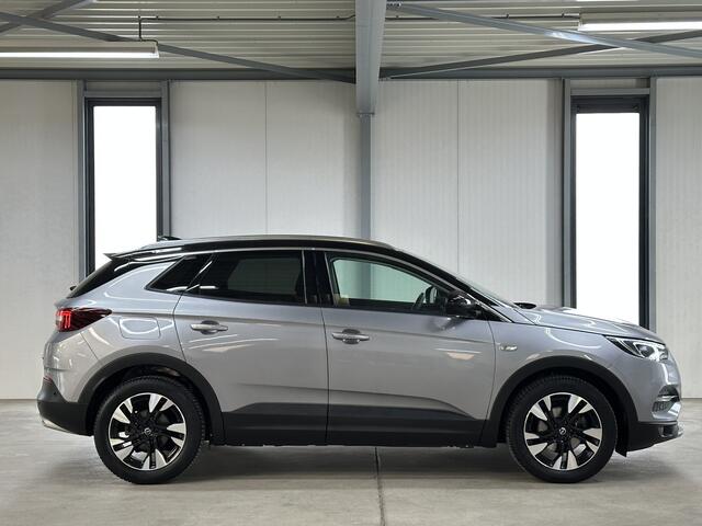 Opel Grandland X 1.2 Turbo Innovation 131pk | Winter & stoelen pakket | Camera Voor & Achter | Adaptieve LED koplampen