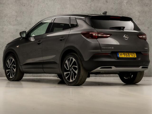Opel Grandland X 1.2 Turbo Ultimate Sport (PANORAMADAK, APPLE CARPLAY, MEMORY SEATS, LEDER, STOELVERWARMING/KOELING, 360 CAMERA, KEYLESS, TREKHAAK, ELEK ACHTERKLEP, STUURWIEL VERWARMD, NIEUWSTAAT)