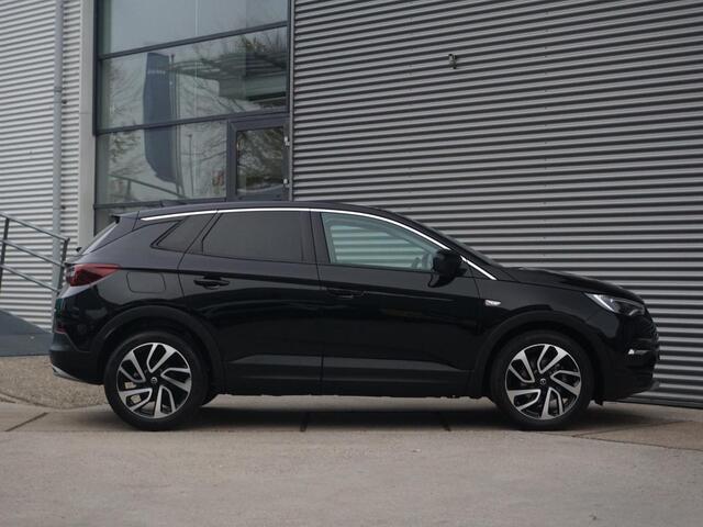 Opel Grandland X 1.2 Turbo Innovation