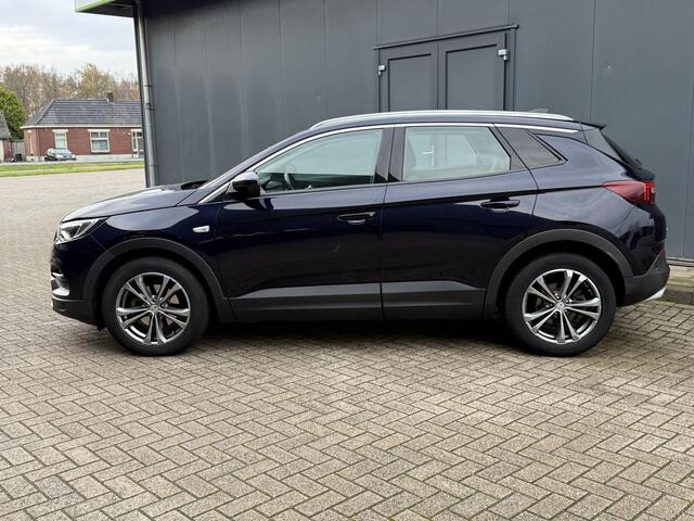 Opel Grandland X 1.6 Turbo Innovation / Automaat / Trekhaak Afneembaar 1600KG / Winterwielen set inbegrepen Navigatie / Cruise Control / Dodehoekherkenning / Climate Control / Android&Apple Carplay / Bluetooth