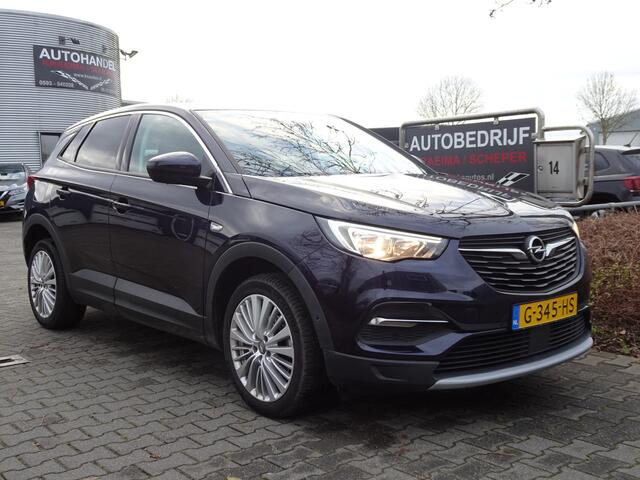Opel Grandland X 1.2 Turbo Business Executive
