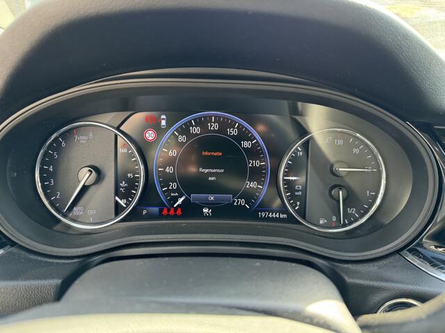 Opel INSIGNIA 1.5 T Business Exe