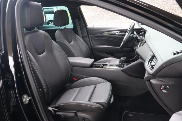 Opel INSIGNIA 1.5 T | Geen import | OPC | Schuifdak | Trekhaak