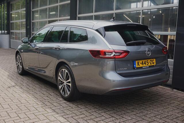 Opel INSIGNIA Sports Tourer 1.5 Turbo Business Executive