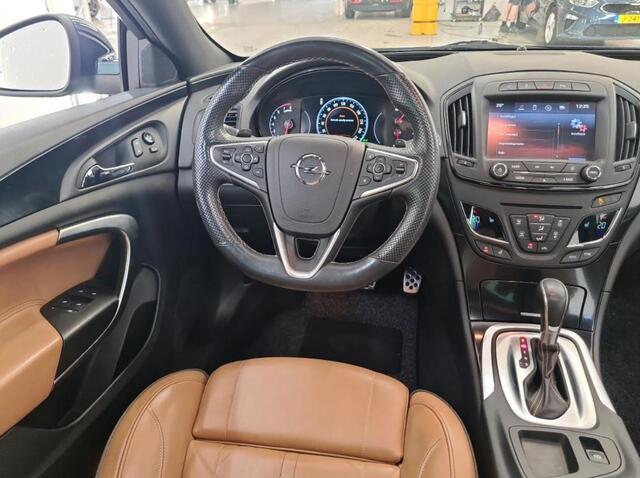 Opel INSIGNIA 1.6 T 170PK Automaat Business Executive 5Drs./ Schuifdak / Leder / Pdc+Camera / Stuur-stoelverwarming / Keyless /