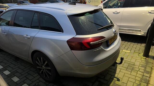 Opel INSIGNIA Sports Tourer 1.6 T Edition | 170PK | Trekhaak |