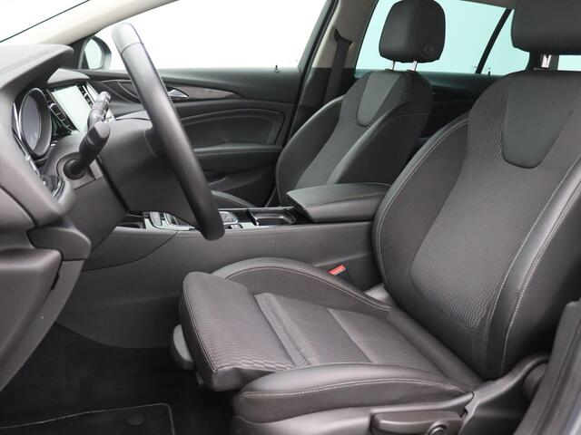 Opel INSIGNIA Sports Tourer 1.5 Turbo EcoTec Innovation 165PK Achteruitrijcamera, Cruise Controle, Clima, Elektr. Achterklep, Keyless, Trekhaak, 17" LM Velgen