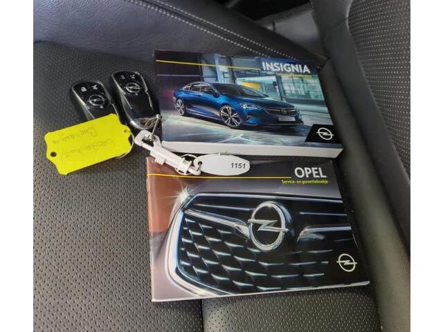Opel INSIGNIA Sports Tourer 1.5 CDTI Business Elegance / Leder / Trekhaak / Pdc.+Camera / Stoel-Stuurverwarming / Xenon / Airco-ecc./