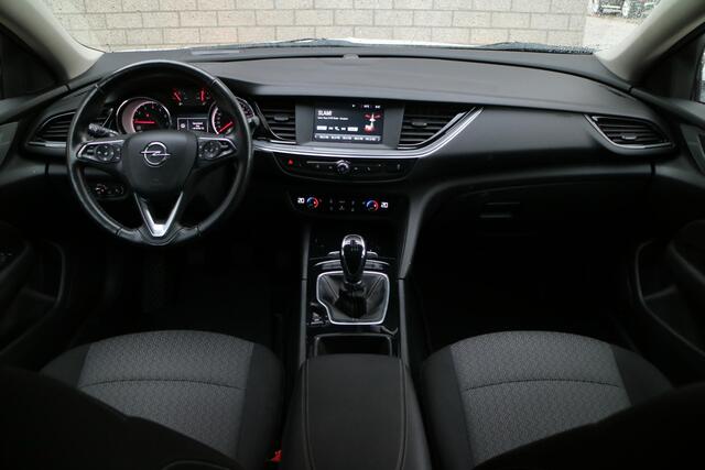 Opel INSIGNIA Sports Tourer 1.5 Turbo EcoTec Business Executive | Carplay | Goed onderhouden! |