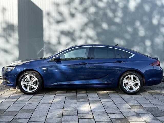 Opel INSIGNIA Grand Sport BWJ 11-2019 | 1.5T 165PK Innovation AUTOMAAT | TREKHAAK | CLIMA | NAVI | LEDER/STOF | PDC | CAMERA | PRIVACY GLASS |