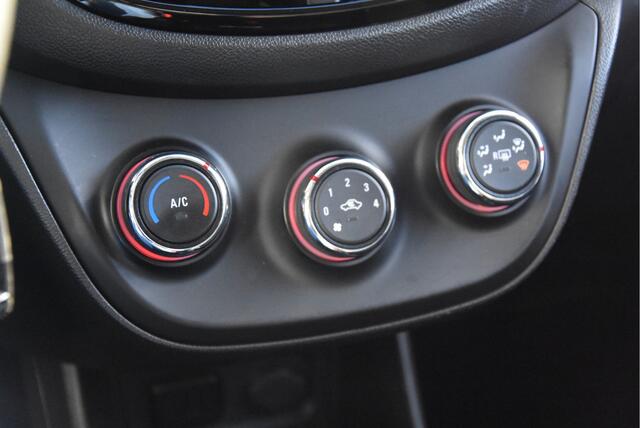 Opel KARL 1.0 Rocks Online Edition | Netjes | Carplay |