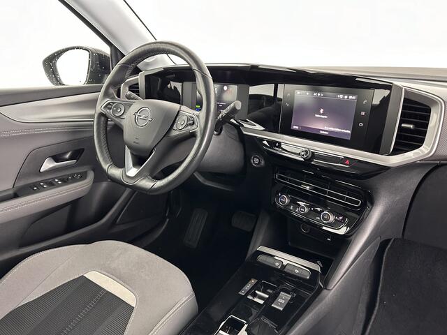 Opel MOKKA Mokka-e Elegance 50-kWh 11kw bl. [ 3-Fase ] (INCL-BTW) *FULL-LED | MICROFIBRE | NAVI-FULLMAP | DAB+ | KEYLESS | DIGI-COCKPIT | APP-CONNECT | AMBIENT-LIGHT | CAMERA | LANE-ASSIST | SPORT-SEATS | 17"ALU*