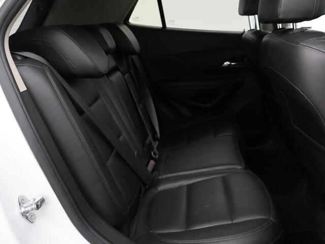 Opel MOKKA X 1.4 TURBO 140 PK INNOVATION + LEDER | STUUR/STOELVERW. | APPLE CARPLAY | TREEPLANKEN