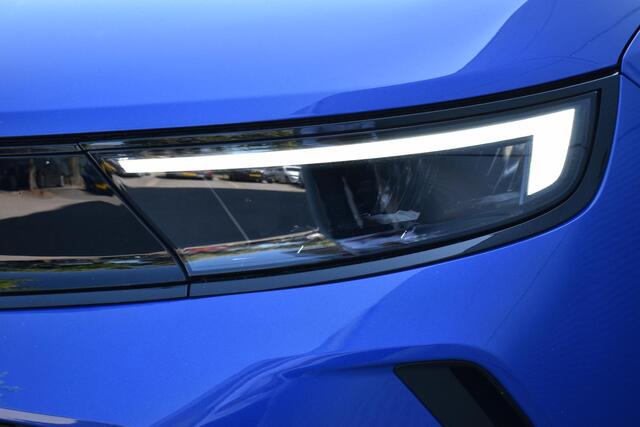 Opel MOKKA 1.2 Turbo Elegance | Navi / Stoelverwarming / Camera