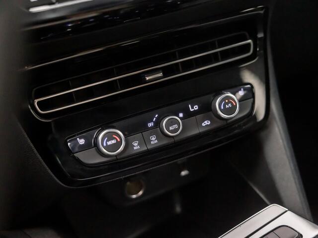 Opel MOKKA 1.2 Turbo GS Line Automaat (APPLE CARPLAY, GROOT NAVI, STUUR/STOELVERWARMING, LEDER, SPORTSTOELEN, GETINT GLAS, 360 CAMERA, ADAPTIVE CRUISE, NIEUWSTAAT)