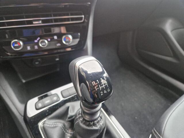 Opel MOKKA 1.2 Turbo Ultimate | Massagestoel | Achteruitrijcamera | Navigatie | Dodehoek detectie | Black Pack | Alcantara interieur | LED koplampen