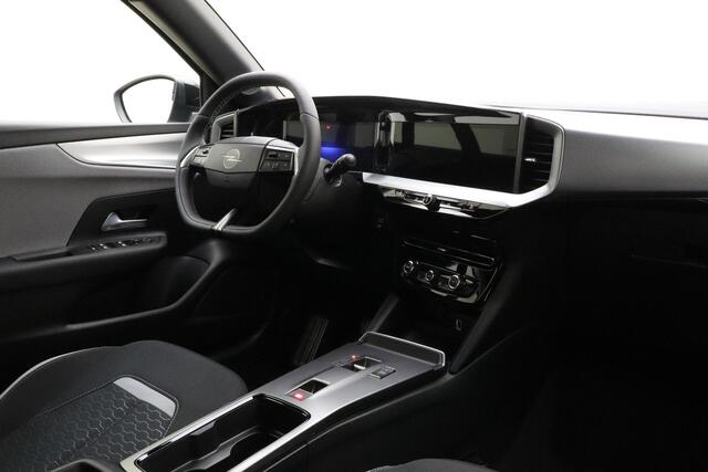 Opel MOKKA Electric GS 54 kWh Navigatie | Led koplampen | Keyless | Carplay | Achteruitrij camera | Warmtepomp |