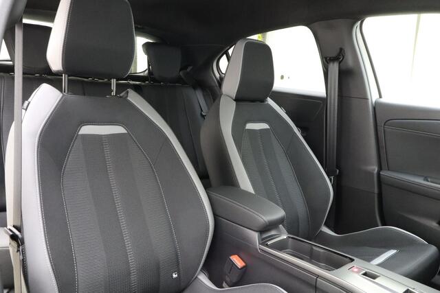 Opel MOKKA 1.2 Turbo Hybrid GS 136 PK Automaat | Navigatie | Camera | Climate control | Keyless | 18" Lichtmetalen velgen | Zwart dak | Extra getint glas