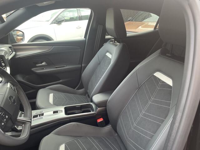 Opel MOKKA 1.2 Turbo GS Automaat Leder/Alcantara/Massage + stoel en stuur verwarming.